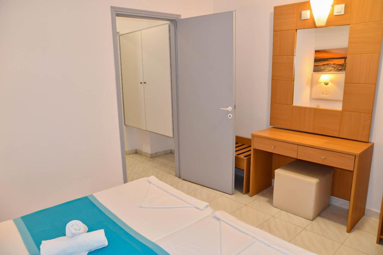 Blue Nest Hotel Tigaki Екстериор снимка