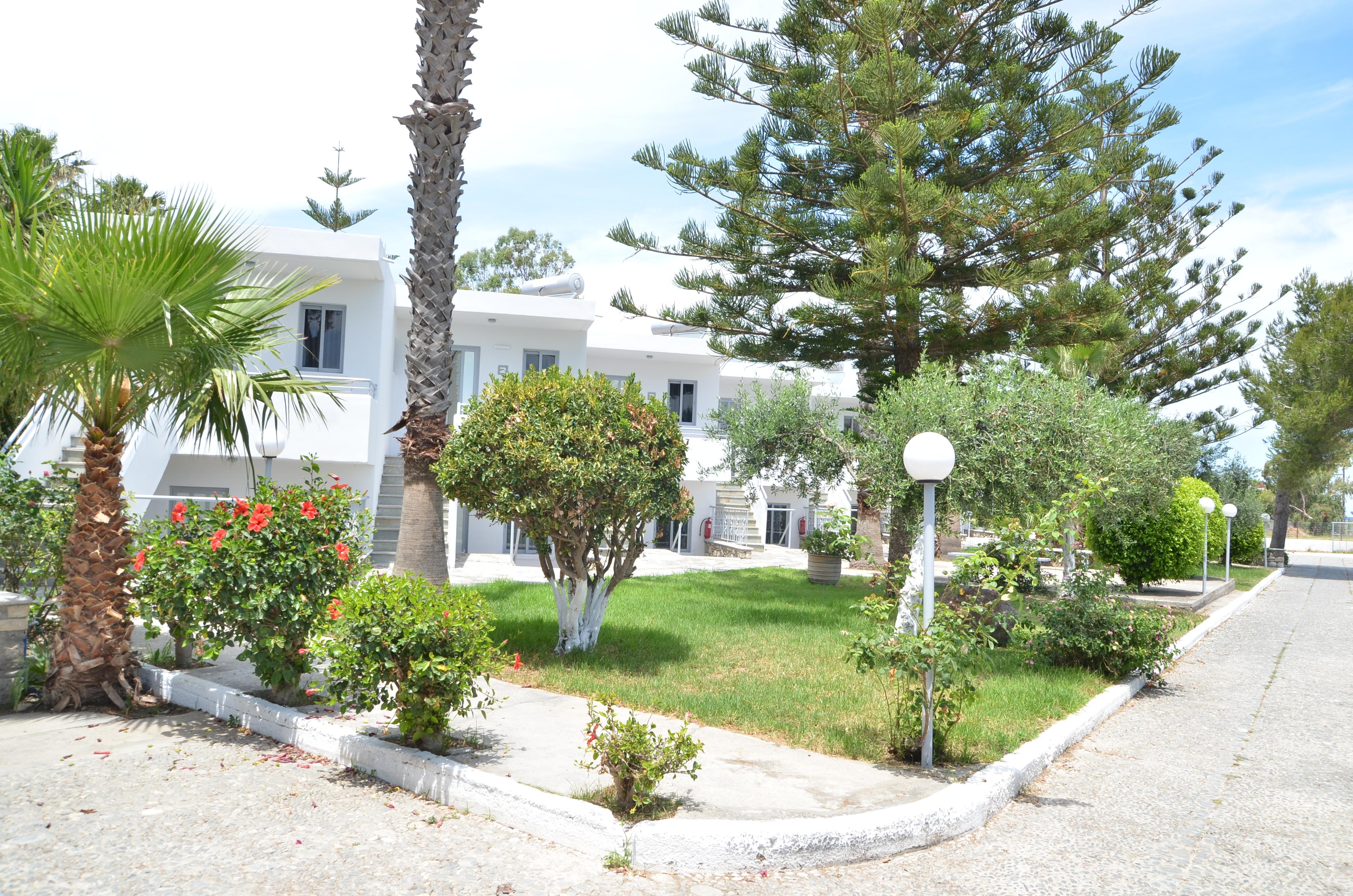 Blue Nest Hotel Tigaki Екстериор снимка