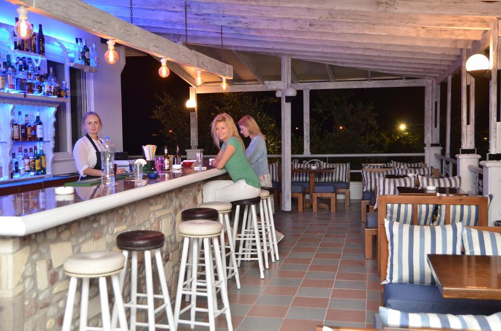 Blue Nest Hotel Tigaki Екстериор снимка